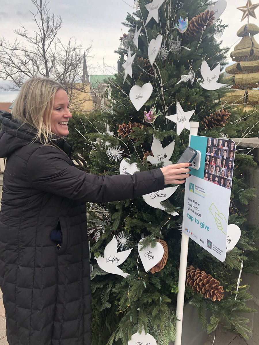 HRisInnovative's tweet photo. Tuesday November 30th is Giving Tuesday. What a great day to drop by the @OakvilleDwntown Giving Tree and #taptogive™️ in support of @cmhahalton’s The Giving Trees campaign for mental health and addictions. #GivePeace #GiveHope #GiveSupport #MentalHealth #Addictions #GivingTrees https://t.co/iAd4SyeCkg