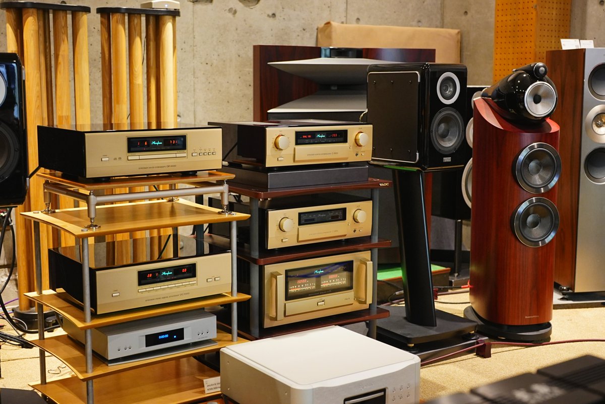SOUNDTEC725's tweet photo. https://t.co/gtRTn7Ihuf
速報!
「来月12月5日までの限定期間」となりますが、ACCUPHASEの50周年モデルなどが試聴可能です!
フラッグシップモデル集結により、店内にはとても綺麗で迫力のある音が鳴り響いております。
是非ご試聴ください♪
#DP1000 #DC1000 #C3900 #DP570 #山口県オーディオ https://t.co/SMhKv1CgC0