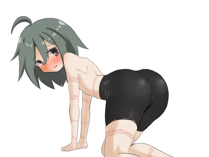 きつく縛り過ぎだよ...。 