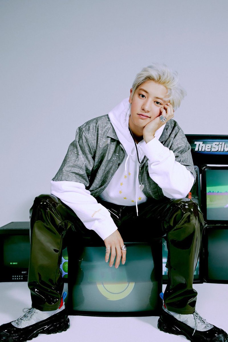 나 tweet media