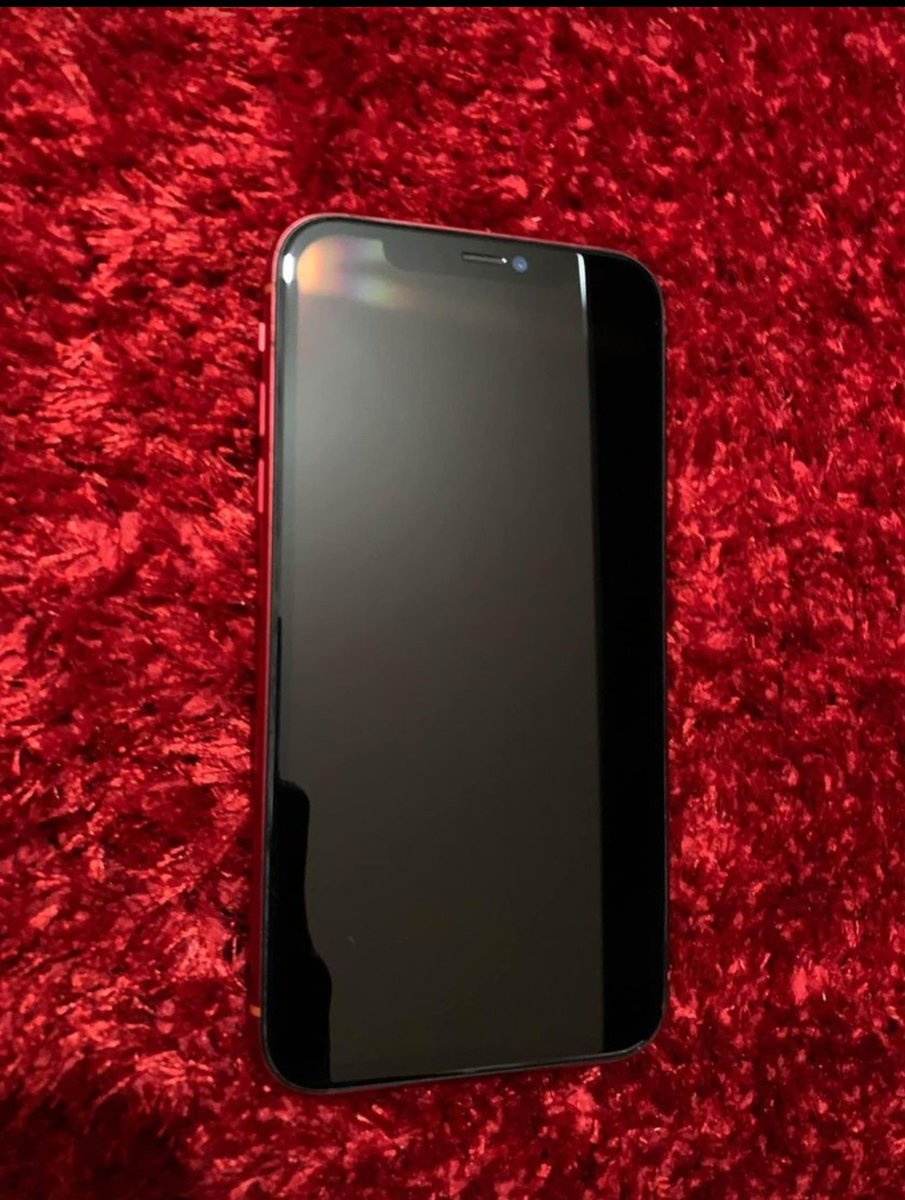 ___tamuka's tweet photo. Iphone 11 (Red Product)
64 GB
93% Battery
$630.00 https://t.co/aOtAIhPGQE