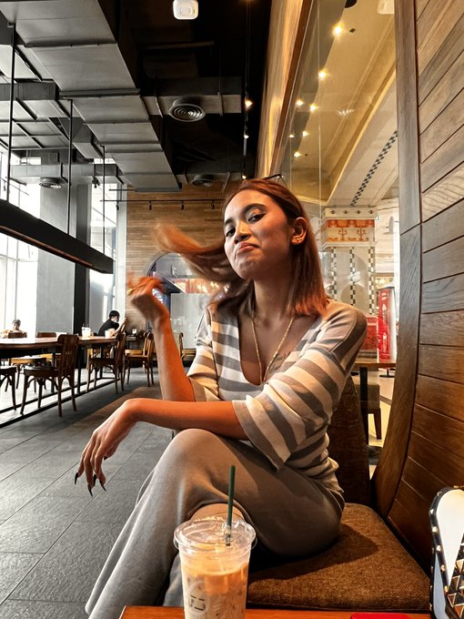 #Thaigirls #thailandgirls #Starbucks  #cherryxlucky https://t.co/gYXK5cgZXC<a href="/tag/thaigirls"class="tags">#Thaigirls</a><a href="/tag/thailandgirls"class="tags">#thailandgirls</a><a href="/tag/starbucks"class="tags">#Starbucks</a><a href="/tag/cherryxlucky"class="tags">#cherryxlucky</a>