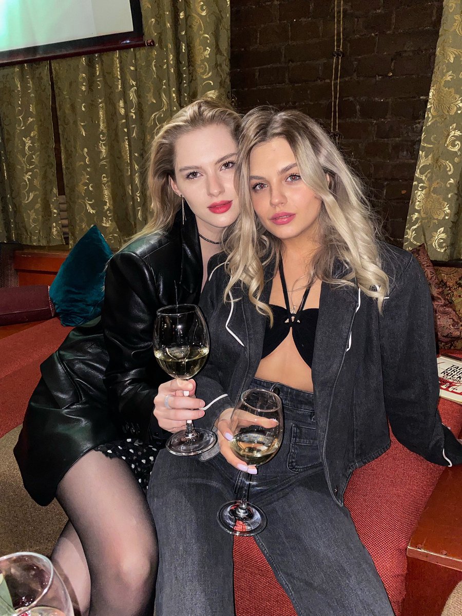 🤍🥂✨