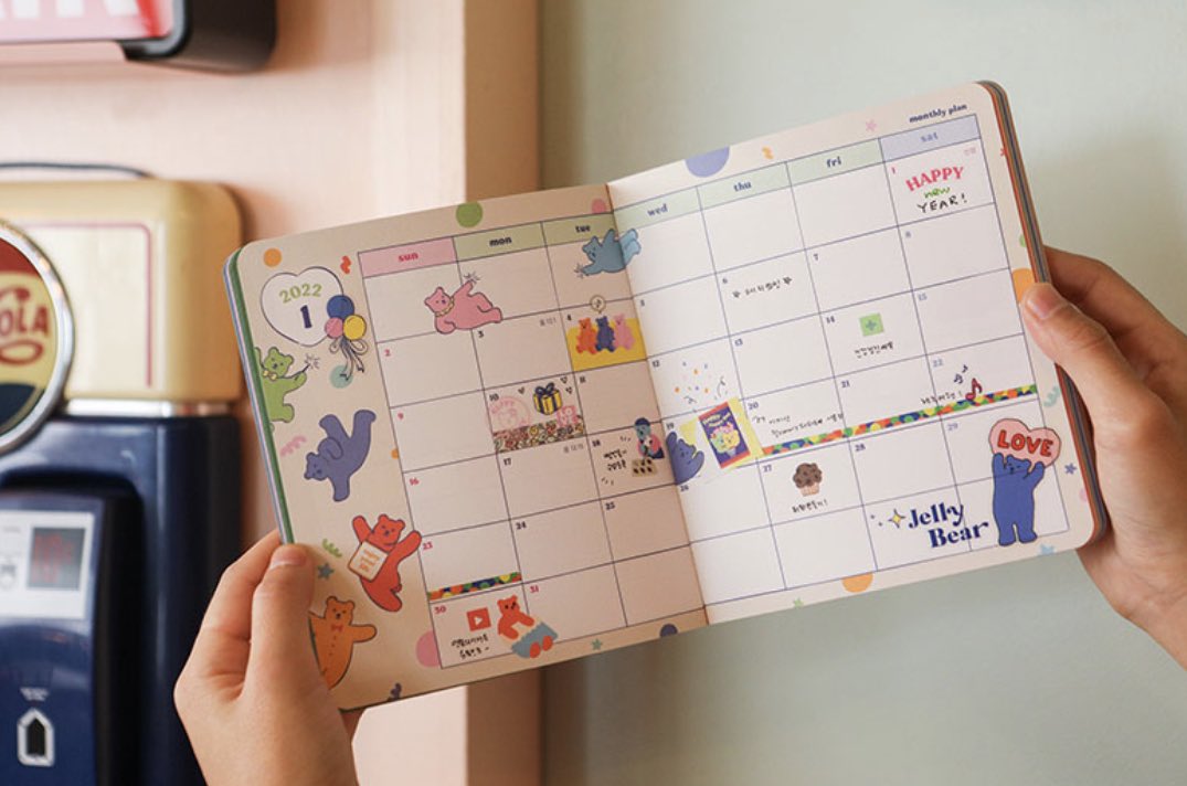 pepopre's tweet photo. วันนี้รุ่น jelly bear #DAILYLIKE ลด 15% เหลือ 420 บาทค้าบบบ
(มัดจำได้ 210 บาท จ่ายที่เหลือตอนของถึงไทยได้เลยฮะ)
#แพลนเนอร์ #diary2022 https://t.co/rPNLNVDSbZ