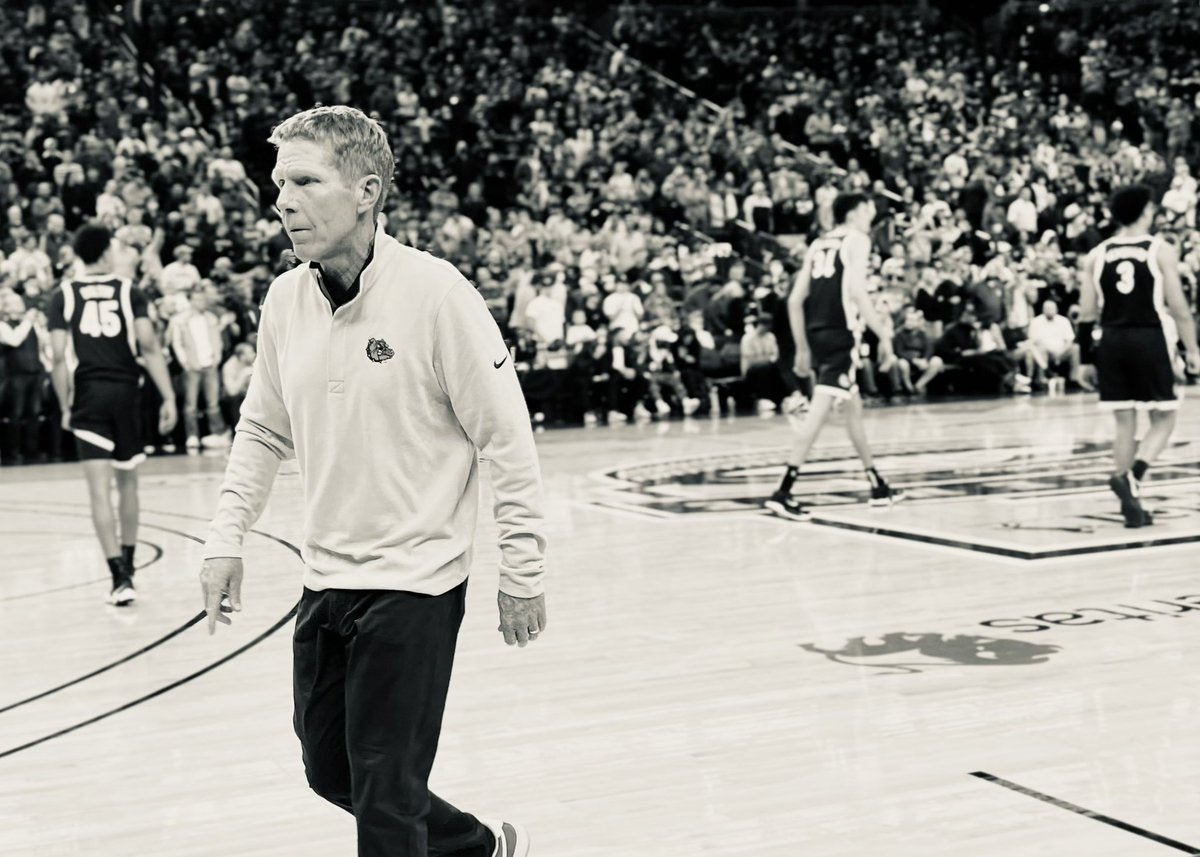 A few shots from the Gonzaga vs Duke tonight…
<a href="/ZagMBB/">Gonzaga Basketball</a> 
<a href="/DukeMBB/">Duke Men’s Basketball</a> 
<a href="/TMobileArena/">T-Mobile Arena</a> 
<a href="/espn/">ESPN</a>