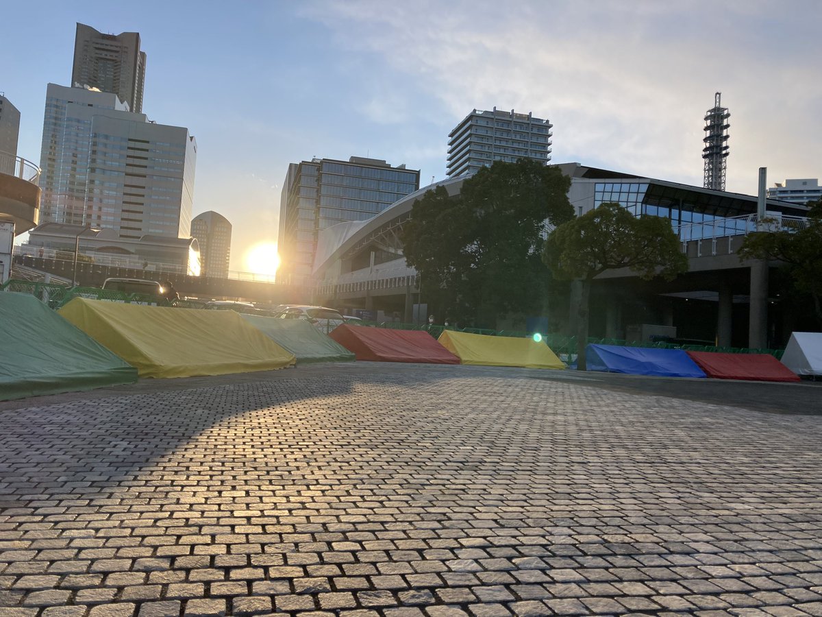 設営完了です！
11月28日(日)11時〜17時
パシフィコ横浜南口広場
入場料無料！チケットなし！

お待ちしております！
 #地球村フェス