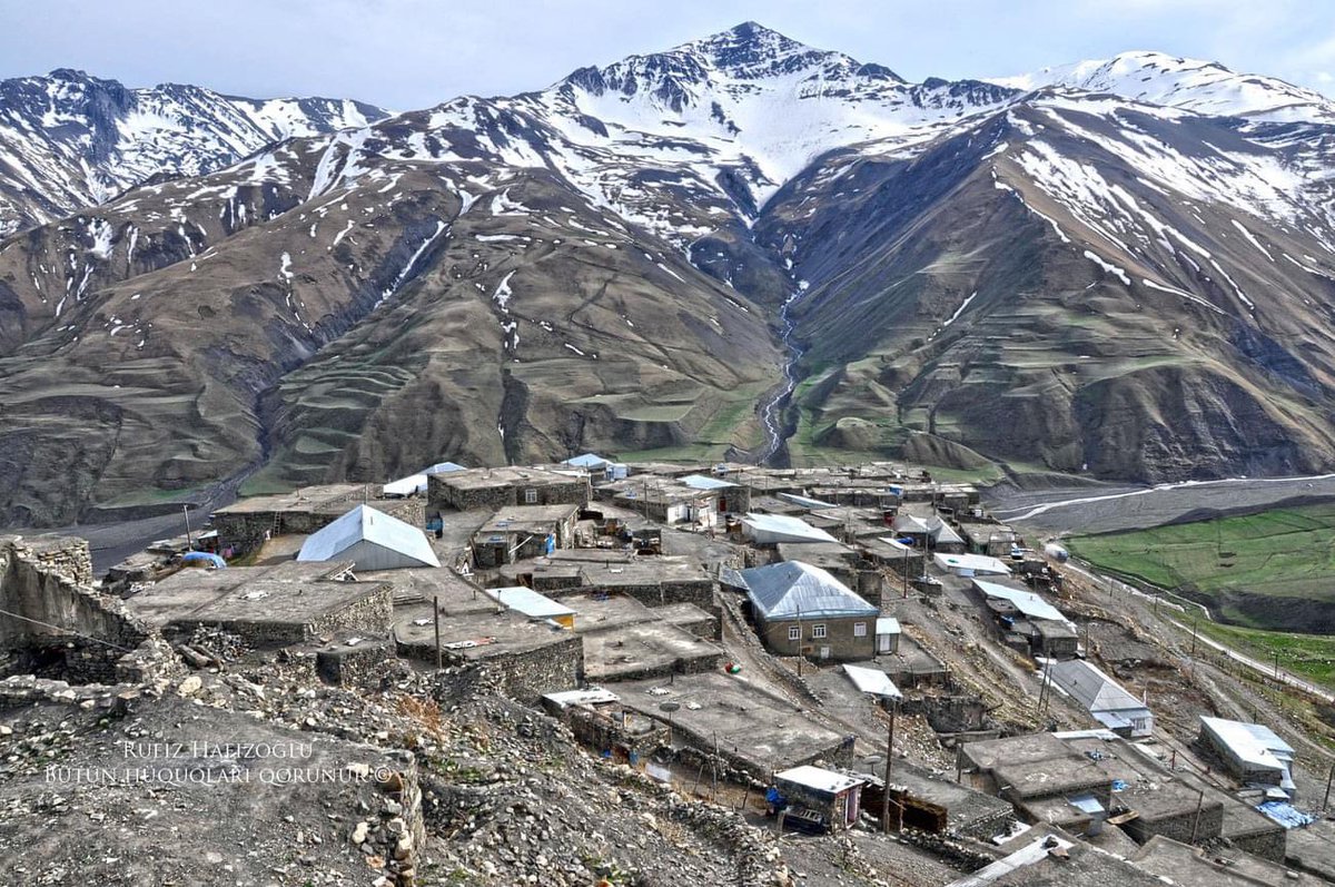 TurkicWorld_Az's tweet photo. #guba #Azerbaijan #khinaliq #photography #photography #PhotoOfTheDay https://t.co/LaJ0zY5vf8
