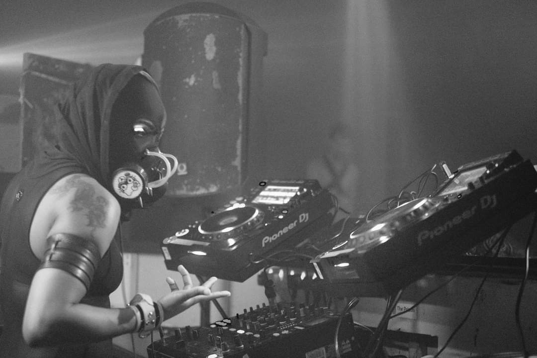 TheNeopink's tweet photo. Broooooo. @imagariumevents Imaginarium X last weekend was glorious!!!! Forever thankful I get to deliver multibass ridiculousness to such a brilliant crew of bass ravers ❤️❤️❤️ https://t.co/xBx3bT5lH3