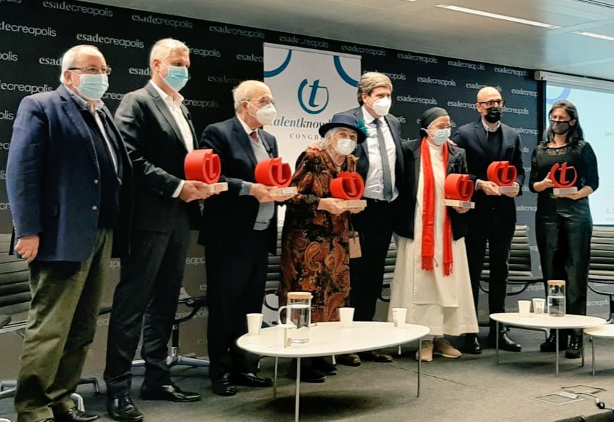 ramonmtez's tweet photo. Matí molt enriquidor al @TalentCongress a @EsadeCreapolis de #SantCugat
Un espai de generació, transmissió i transferència de #coneixement, així com de reconneixement 👏🏼👏🏼👏🏼
#talentk @premistalent #premistalentcambra https://t.co/0XaG9fNbay