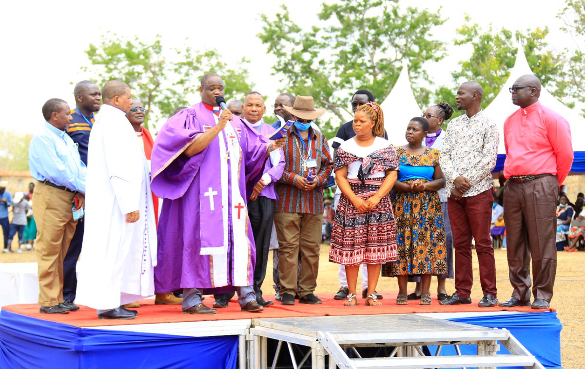WilliamsRuto's tweet photo. We recognise the church as our partners of development, governance and prosperity. Its footprints are evident in education, health and other social services sectors. https://t.co/jZF1YUWxhj
