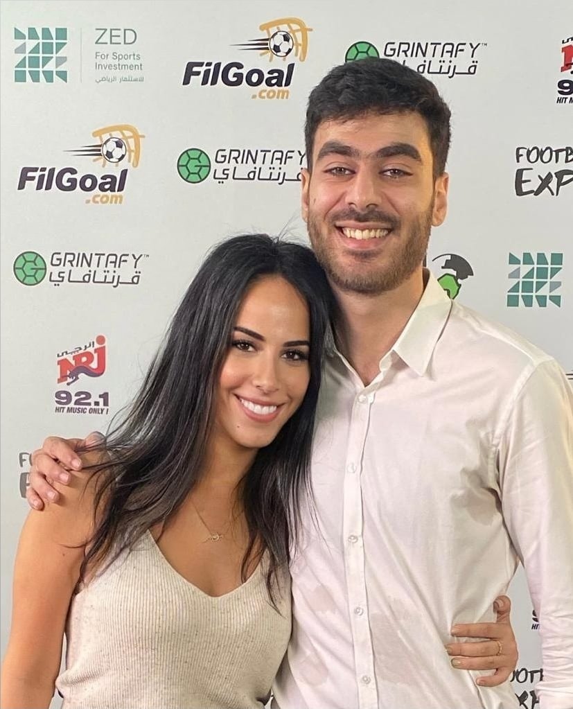 ANBJoe's tweet photo. كنت متحدث فى @FootballExpoME النهارده وكنت مبسوط جدا بوجود فقرة للرياضة الالكترونية في حدث كروي زي ده 🙏🏽 
اه واختي "الكبيرة" جت شجعتني 😄 https://t.co/5WBYspCVdS
