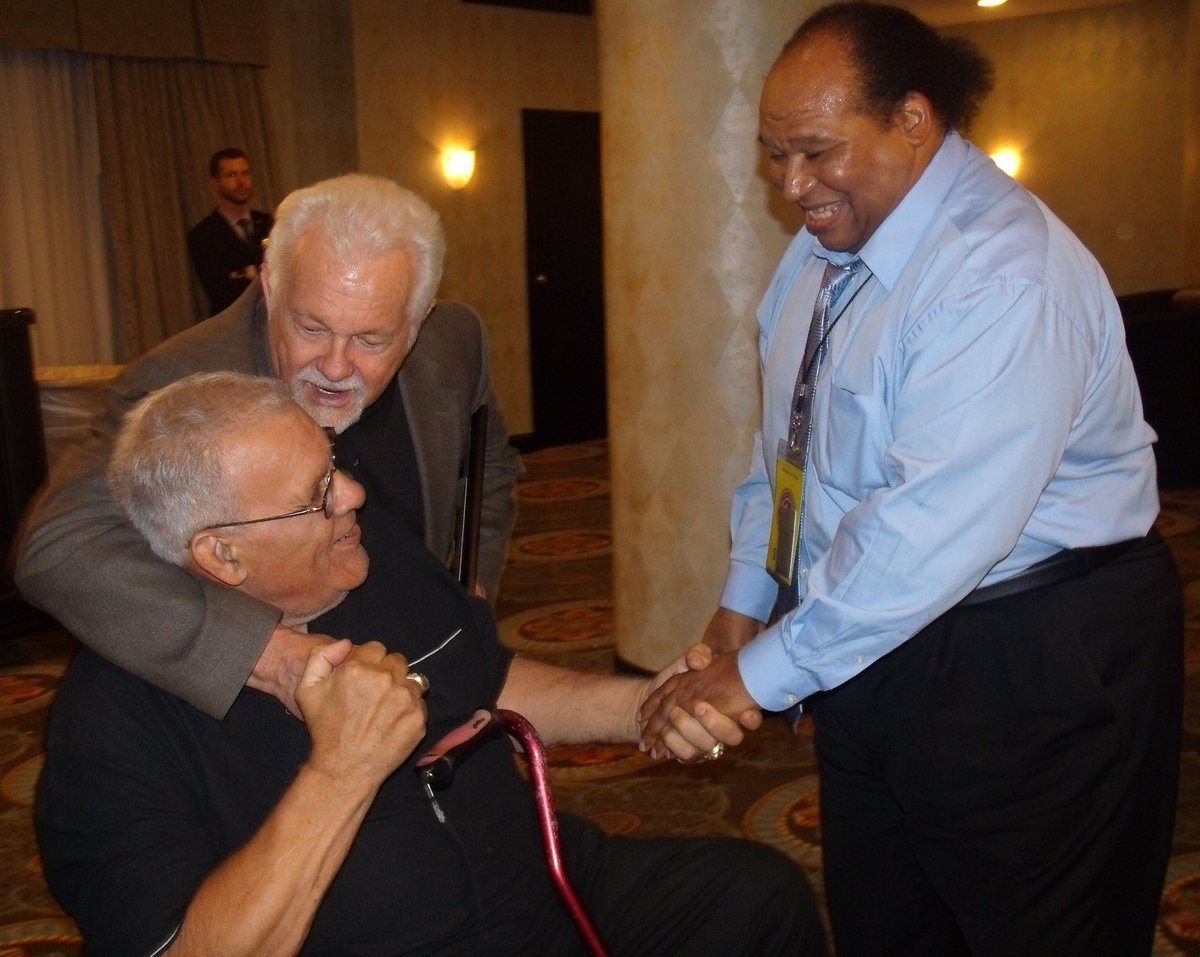 ByMikeMooneyham's tweet photo. Sports giant Angelo Mosca was a character for the ages
READ: https://t.co/0AMC0LXkaW
#MooneyhamColumn, #AngeloMosca, #ProWrestling, #CFL, #BigNasty, #HamiltonTigerCats https://t.co/QE4ywKPHF5