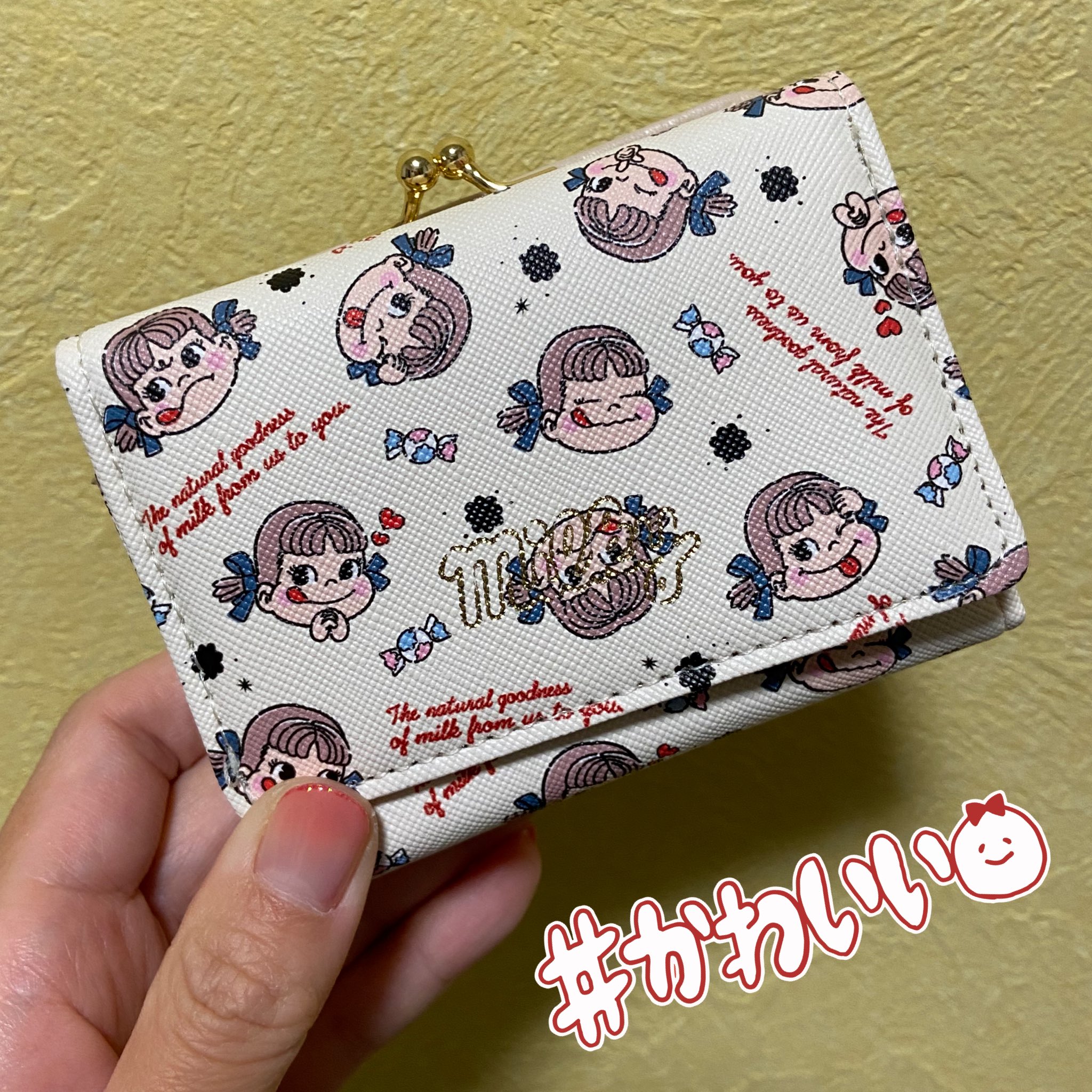 毎日ごはん しまむらにふらっと買い物に行ったら すごい可愛いペコちゃんの財布見つけて即買い 生活費用の財布はこれ使う 使うたびにテンション上がる可愛さ しまむら 財布 ペコちゃん がま口 ミニ財布 可愛い T Co Ztnjqhk1hq Twitter