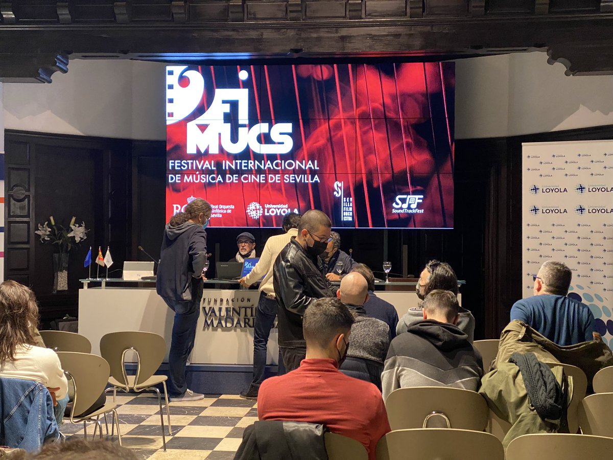 LoyolaAnd's tweet photo. ¡Buenos días! Hoy continuamos con las Jornadas Formativas #FIMUCS en la @FundacionVMMP hablando de #música y #composicion para #cine y #animación de la mano de los mejores profesionales. ¡Preparándolo todo para comenzar en breve! https://t.co/G3Qruz2XoL