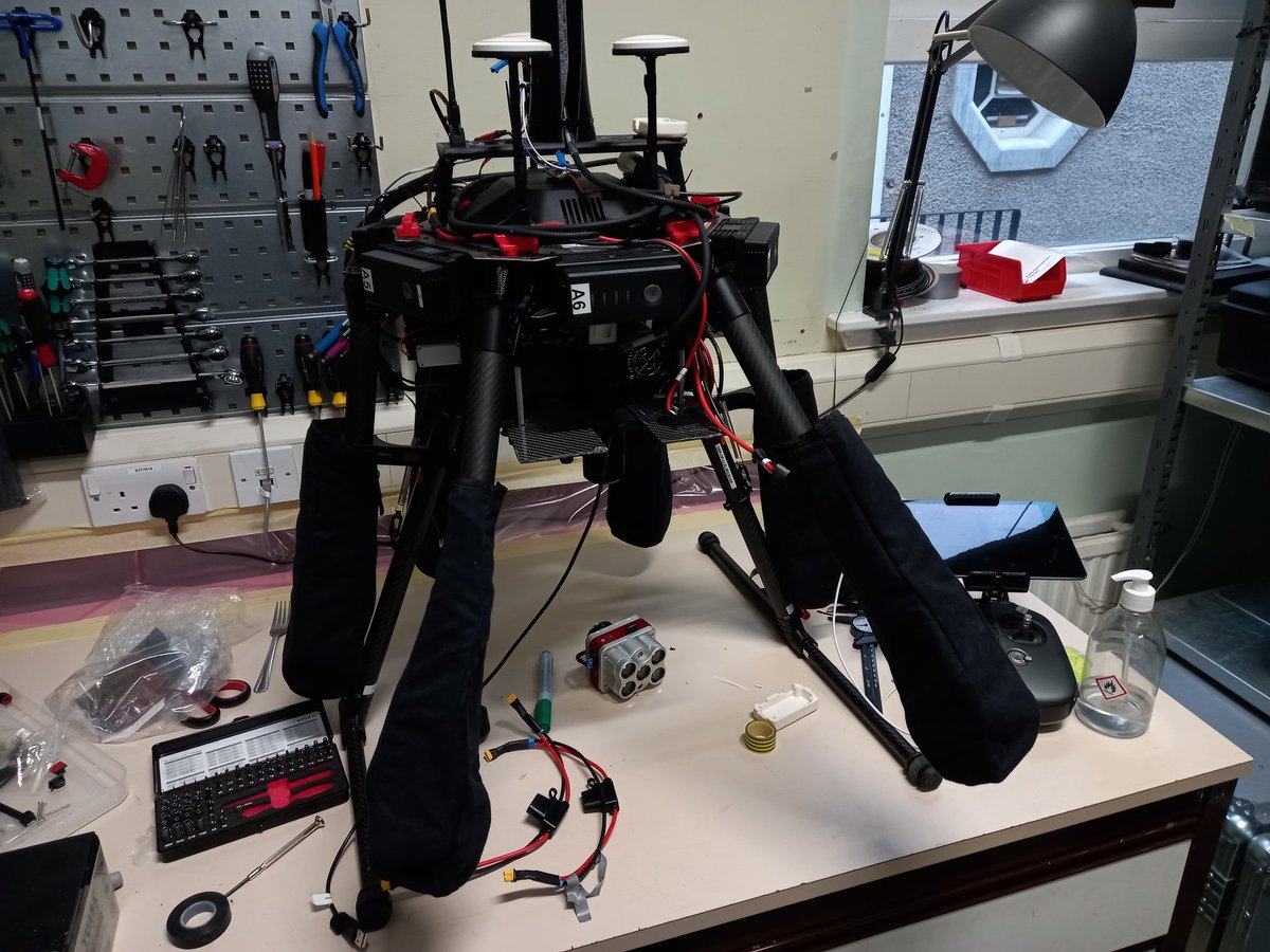 scienceisnotfun's tweet photo. Prepping this week for snow algae physiology, drone mapping and reactor optimisation on our @eco_snow Antarctic snow algae project, great to meet up and thanks for pics @monas_nivalis @Friendly_Frond and Claudia @eco_snow @NERCscience @SAMSoceannews @NERC_FSF https://t.co/GGijJZWWlK