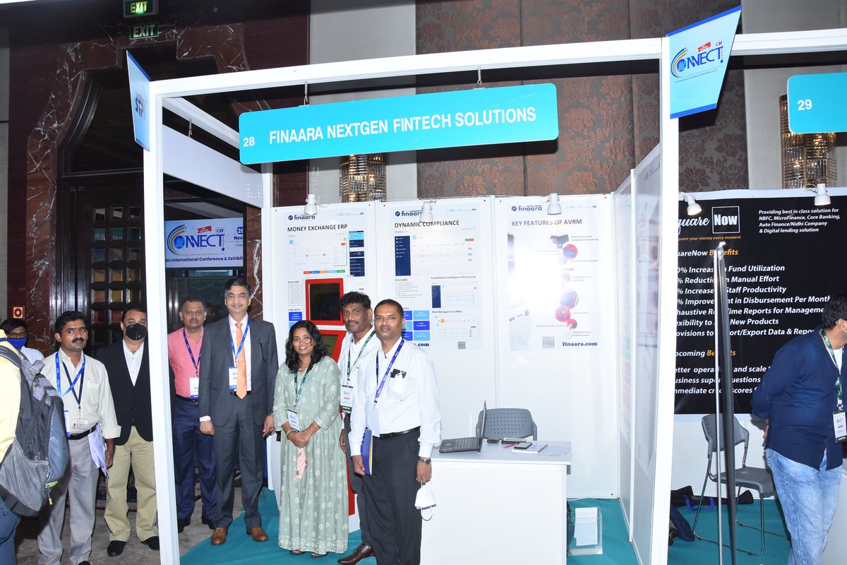 STPIChennai's tweet photo. Dr.@Sanjay_tyagii, Director STPI-Chennai, visited the #STPIINDIA Pavilion stalls and interacted with the incubatees of #STPITechNEST &amp; #STPIFinblue during the #CIIConnect2021. @Omkar_Raii https://t.co/YCMu2qII9U