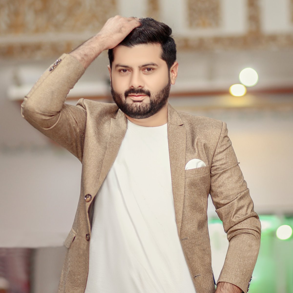 RehanAslam401's tweet photo. #NewProfilePic https://t.co/x0h8wtNVrR