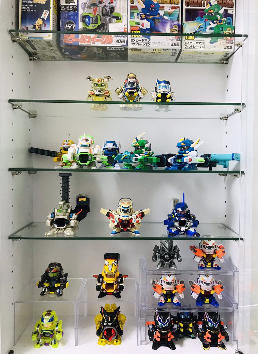 ついにビーダマン用のコレクションケースを買いました！ ガラス扉なん