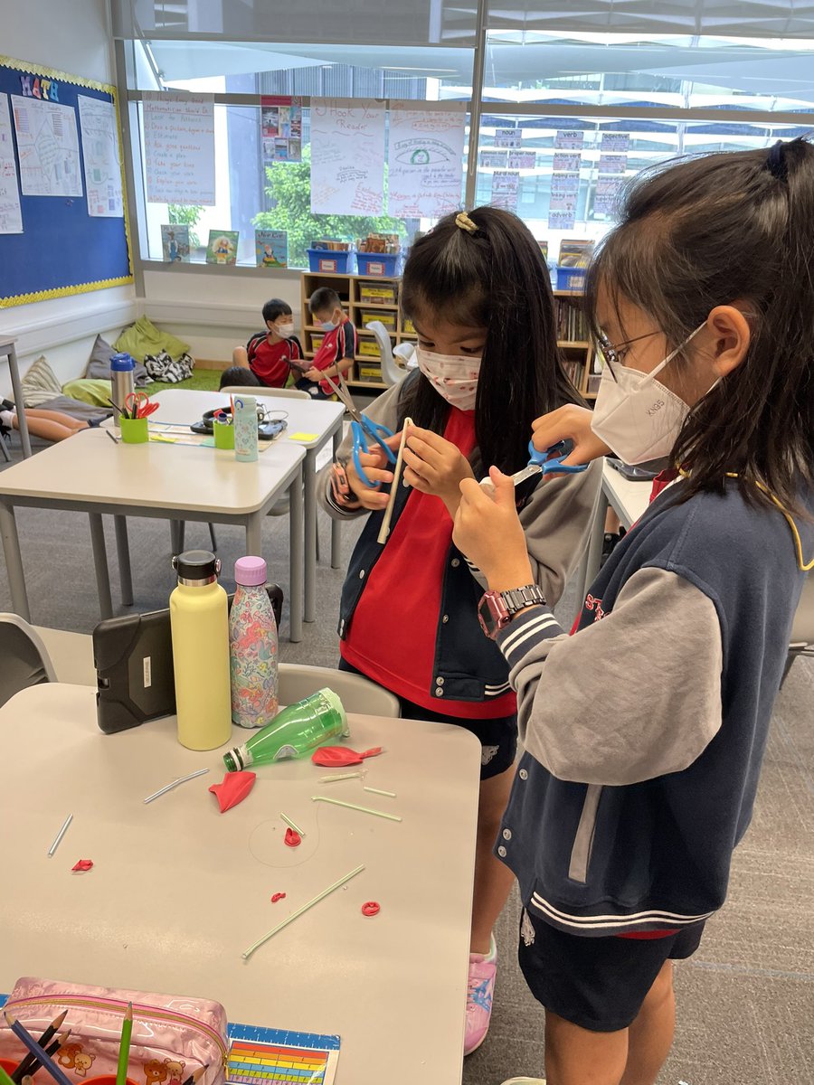 tracymevans75's tweet photo. Sometimes agency feels chaotic in the moment, with multiple supplies and check-in’s, but when you step back and watch the kids plan, research, and construct a product it is pure magic. #saisrocks https://t.co/7db6fSOKJA