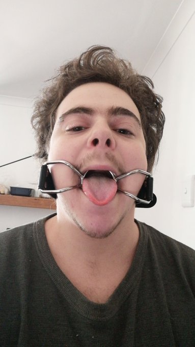 OK but this is low key a fave of mine... How hot? https://t.co/071aLSai0G<a href="/tag/gaybear"class="tags"><span>#gaybear</span></a><a href="/tag/hairygay"class="tags"><span>#hairygay</span></a>