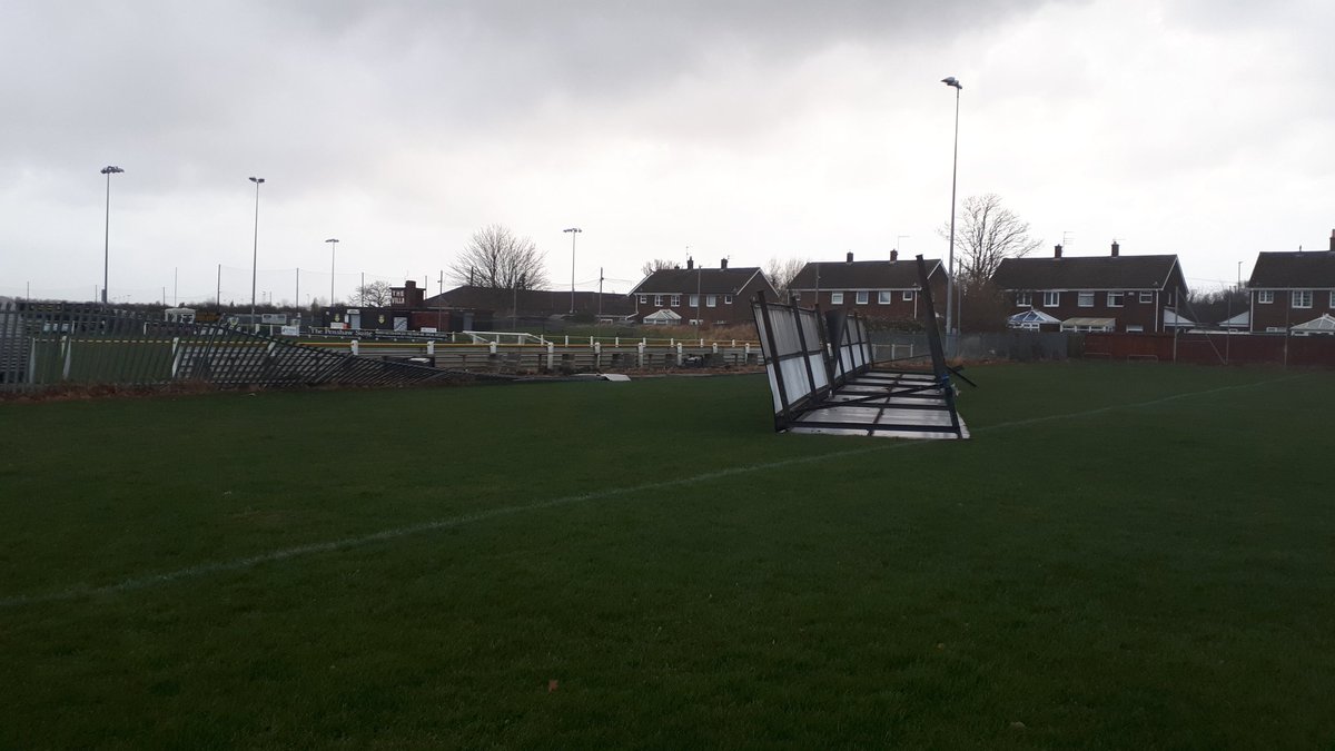 sean_haswell's tweet photo. Such is the power of the winds, it's lifted a steel shelter up and off the concrete foundations, flattened a palasade fence and landed in an adjacent pitch. Incredible.
@CABoldon
#UpTheVilla #NonLeague #StormArwen #WeeBitWindy https://t.co/TuD2UeoFF1