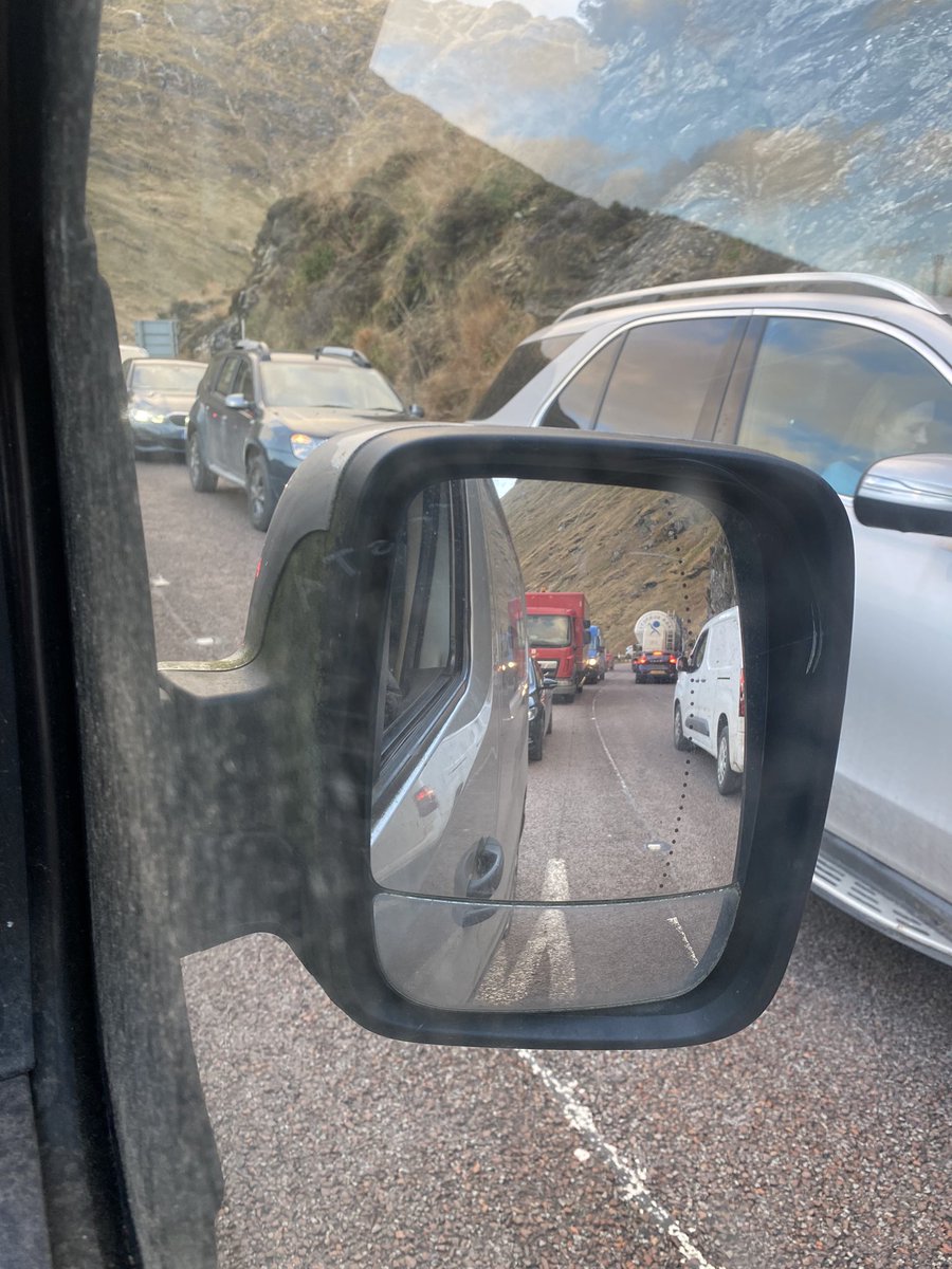 The very real and harsh reality of trying to get to work #Argyll via 83 a lost day again - grid lock I’m curious to know if this is the solution that <a href="/scotgov/">Scottish Government</a> <a href="/ScotGovFM/">First Minister</a> have been working towards - if you can’t even get to work on a Sat morning we’re a third world country