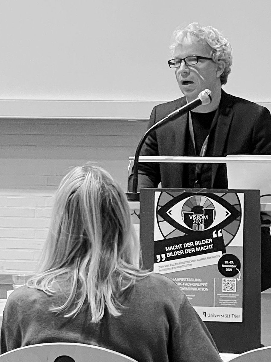 TomKnieper's tweet photo. Gerade großartiges und intellektuell bereicherndes Panel über Bildtypen- und Bildclusteranalyse erleben dürfen. Der Merge aus KI, Statistik und visueller Kommunikation ist ein Zukunftsthema. #viskom21 https://t.co/0Ianr2pAx9