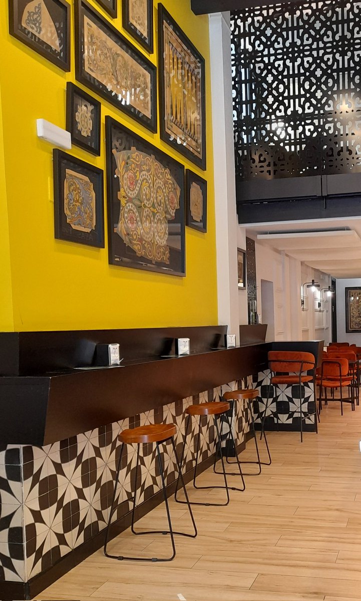 𝕁𝕠𝕪𝕖𝕝. 💎
#lasgolondrinastriana #lasgolondrinassevilla #golondrinear #livegolondrinas #tapas #tapassevilla #baressevilla #baresconencanto #baresquelugares