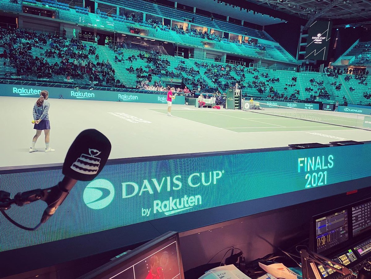 carlettoweb's tweet photo. Tripletta. Dopo #NextGen e #ATPFinals eccoci alla #CoppaDavis Il mese di novembre è stato piuttosto impegnativo sotto tutti i punti di vista. Da martedì si cambiano palle 🎾 e si torna a parlare di calcio ⚽️ #Tennis #Mc #Speaker #Torino #Rakuten https://t.co/wPa5kAuj4Y