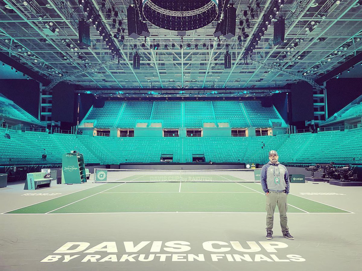 carlettoweb's tweet photo. Tripletta. Dopo #NextGen e #ATPFinals eccoci alla #CoppaDavis Il mese di novembre è stato piuttosto impegnativo sotto tutti i punti di vista. Da martedì si cambiano palle 🎾 e si torna a parlare di calcio ⚽️ #Tennis #Mc #Speaker #Torino #Rakuten https://t.co/wPa5kAuj4Y