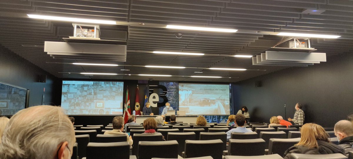 veneciana1981's tweet photo. Transporte, intergeneracionalidad.
Ahora, en #GetxoBlog.
Podéis seguirnos en streaming. https://t.co/nsO8anzkhz