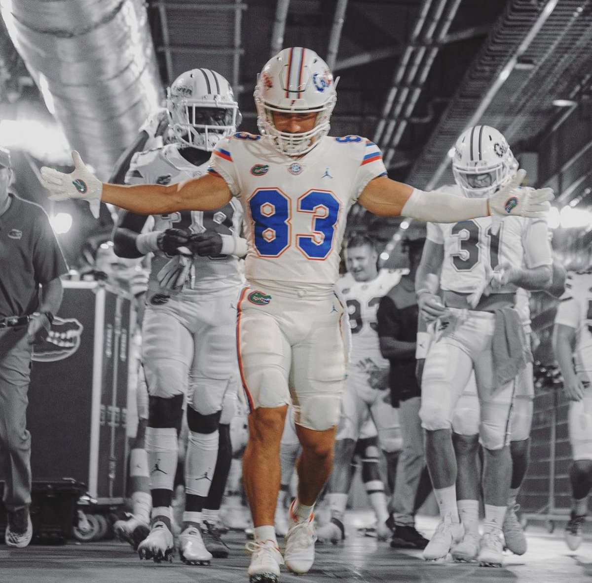 TseStrong's tweet photo. My son bleed 🟠🔵 when he was a toddler and will always cherish his memories as a student-athlete @UF competing on the gridiron and classroom (Male Scholar Athlete of the Year 2019) Now the biggest challenges are ahead of him #PreparedProfessional #EndGoals #RelentlessEffort https://t.co/k8QgvVTefe