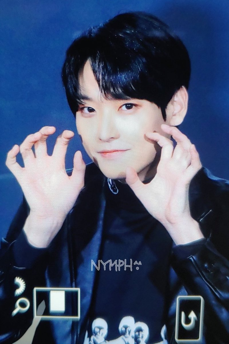 211127 원더월 팬싸인회
#인성 #INSEONG #김인성 #SF9 <a href="/SF9official/">SF9official</a> 오랜만!!!!!!!!