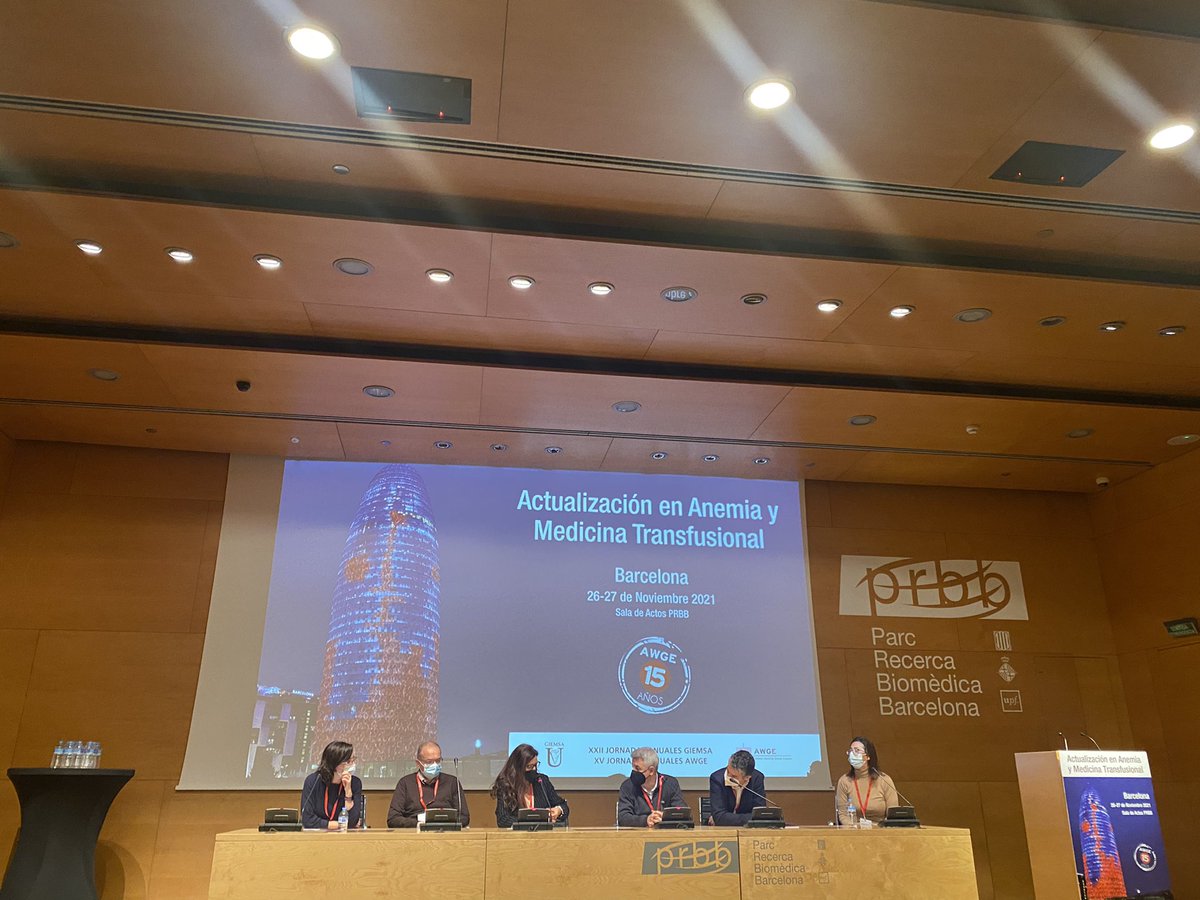 germ_red's tweet photo. #PBM en #AWGE15 con @mjcolomina @E_mendezarias presentaciones 🔝🔝 https://t.co/iSyjjz9WcG