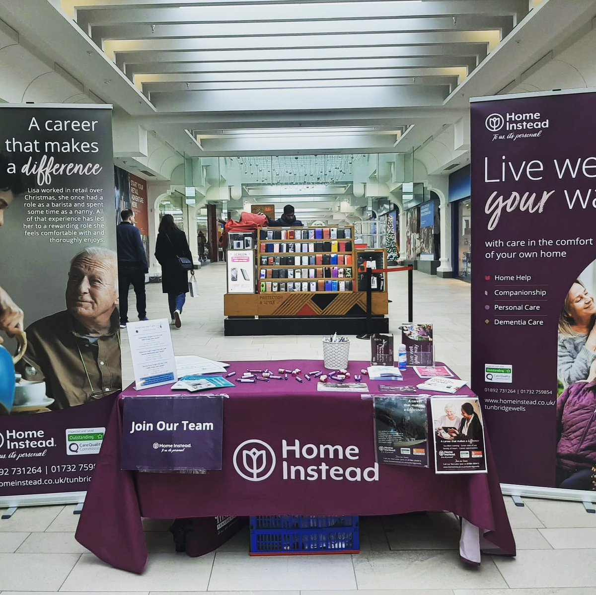 HomeInstead_TW's tweet photo. Find us at @Royal_Shopper all day today #TunbridgeWells Speak to our recruitment team about job opportunities or find out about the home care services we offer. #LovetoCare #YouCanCare https://t.co/qkgX8u2dLi