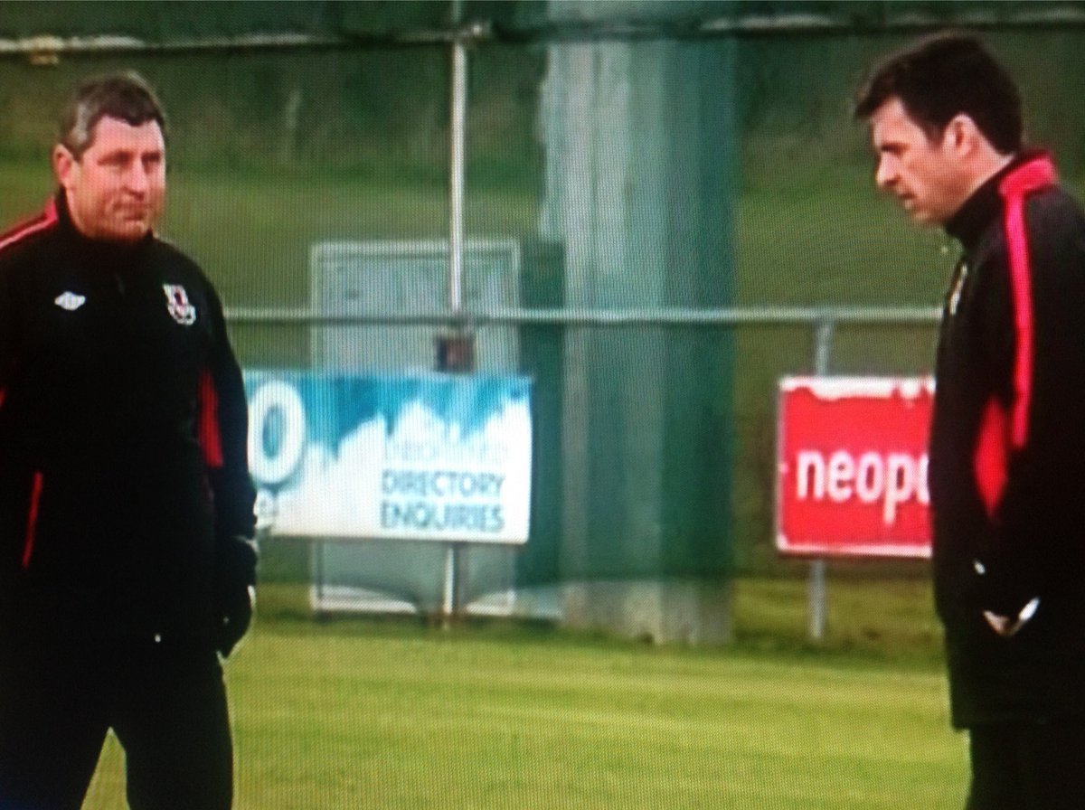 Osian_Roberts's tweet photo. Ten years on and nothing has changed…I miss him… we all miss him…but Welsh football are still seeing his incredible influence…my thoughts are with Carol, Roger, Louise &amp; the boys ❤️🏴󠁧󠁢󠁷󠁬󠁳󠁿 https://t.co/2AWLddrcBT