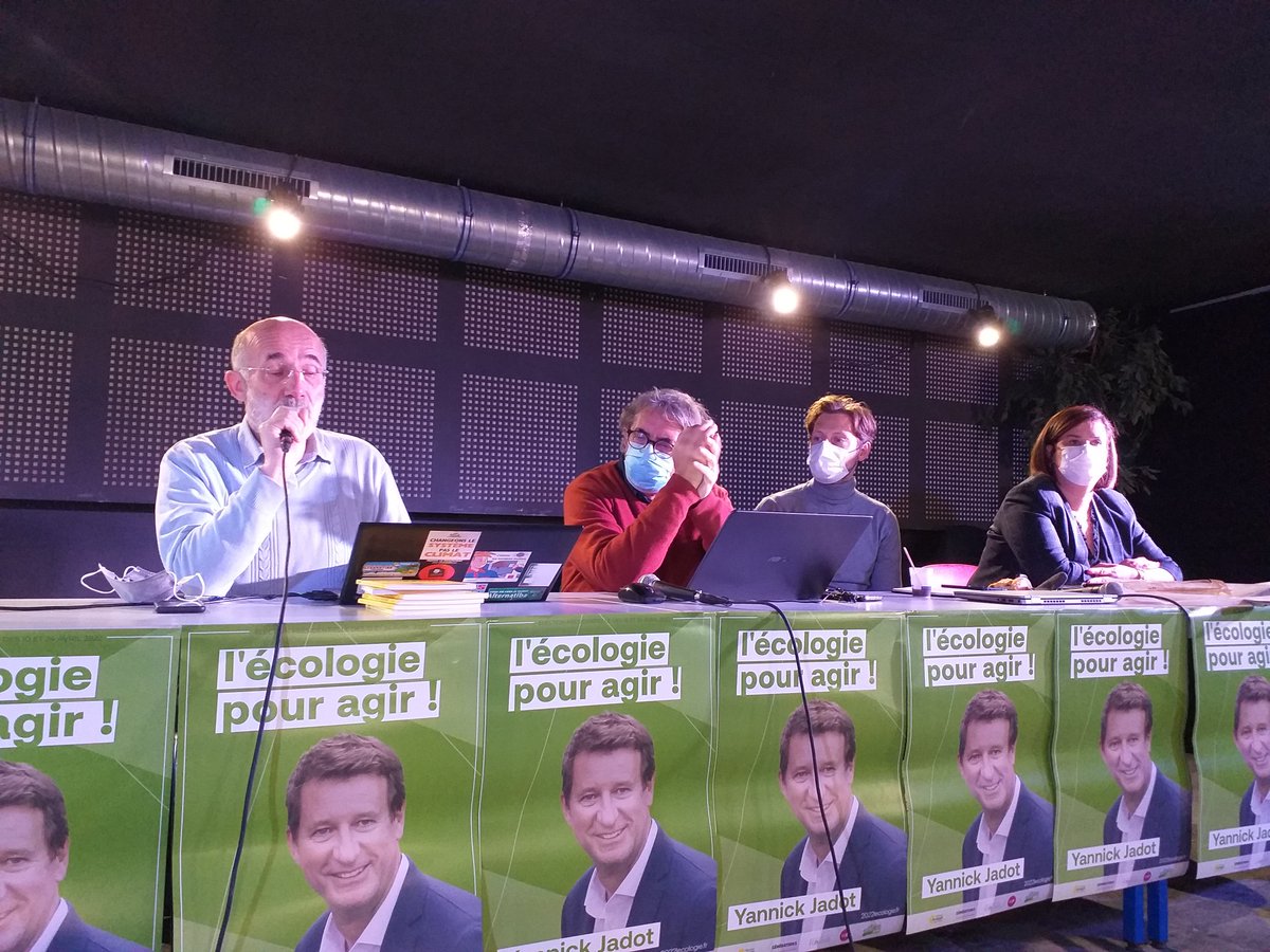 EELV_midi_py's tweet photo. Ouverture des journées d'automne du Pole écologiste d'Occitanie. Présentation du scénario @nWassociation par @PaulNeau et @ThierrySalomon https://t.co/0UPYhlU38E