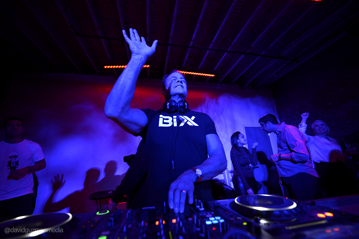 BiXXAudio's tweet photo. What are you listening to today? I sure hope it’s my latest release Petrichor Effect. Let us know what you think? Thanks for your support!
https://t.co/Rsmycss7ak
#trance #trancealways #trancedj #BiXXSiXX #BiXX #eryonstocker https://t.co/D2HhDc6ITJ