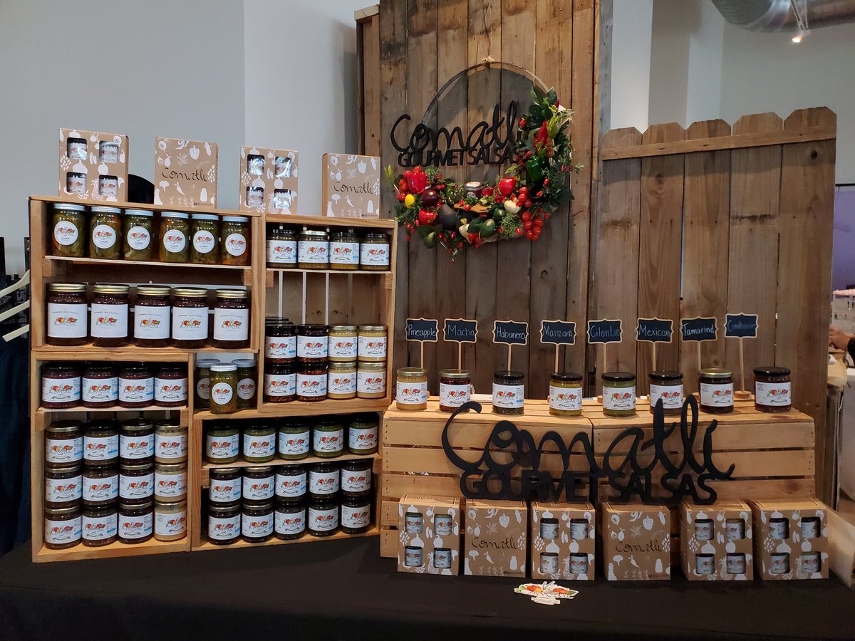Comatli1's tweet photo. Spice it up with Comatli and enjoy 40% off in our gourmet spicy salsas and sauces. Check our https://t.co/dN9Pwv1J27 #SmallBizSat #SmallBiz #supportsmallbusiness #BlackFriday2021 #food #gourmet https://t.co/fuJpouNa0f
