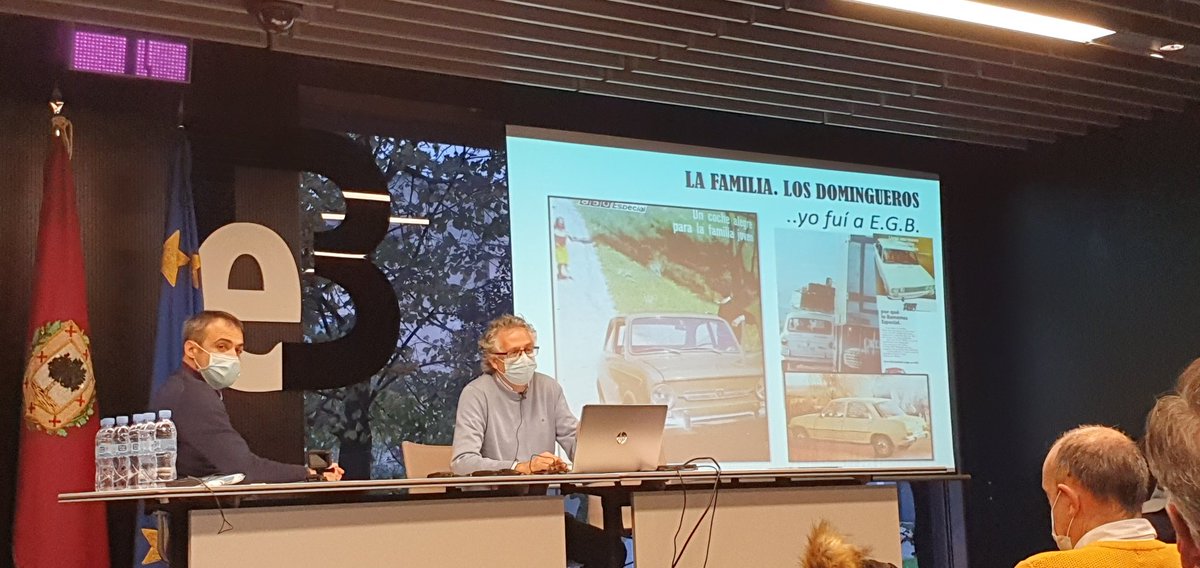 oskarpaz's tweet photo. Interesante la mesa sobre la #historia, #actualidad y #futuro de la #movilidad en #GetxoBlog ... nos "movemos" hacia una movilidad electrica, sostenible,  compartida, como servicio... https://t.co/hf0FCgzGNJ