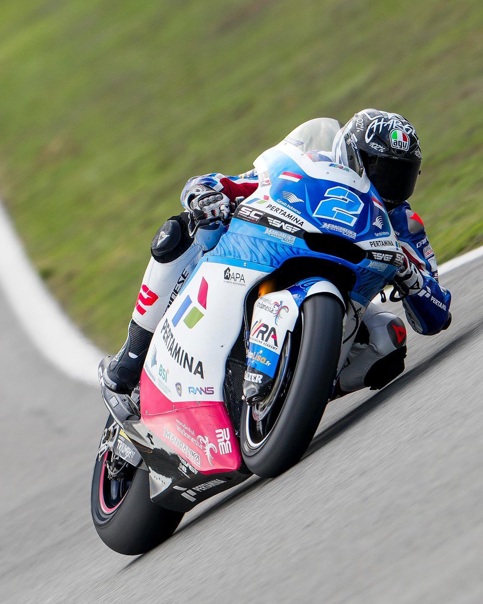 GR2FanClub's tweet photo. Looking forward to the 2022 season 2️⃣✌🏻 #Gas2 https://t.co/CeM92E8lME