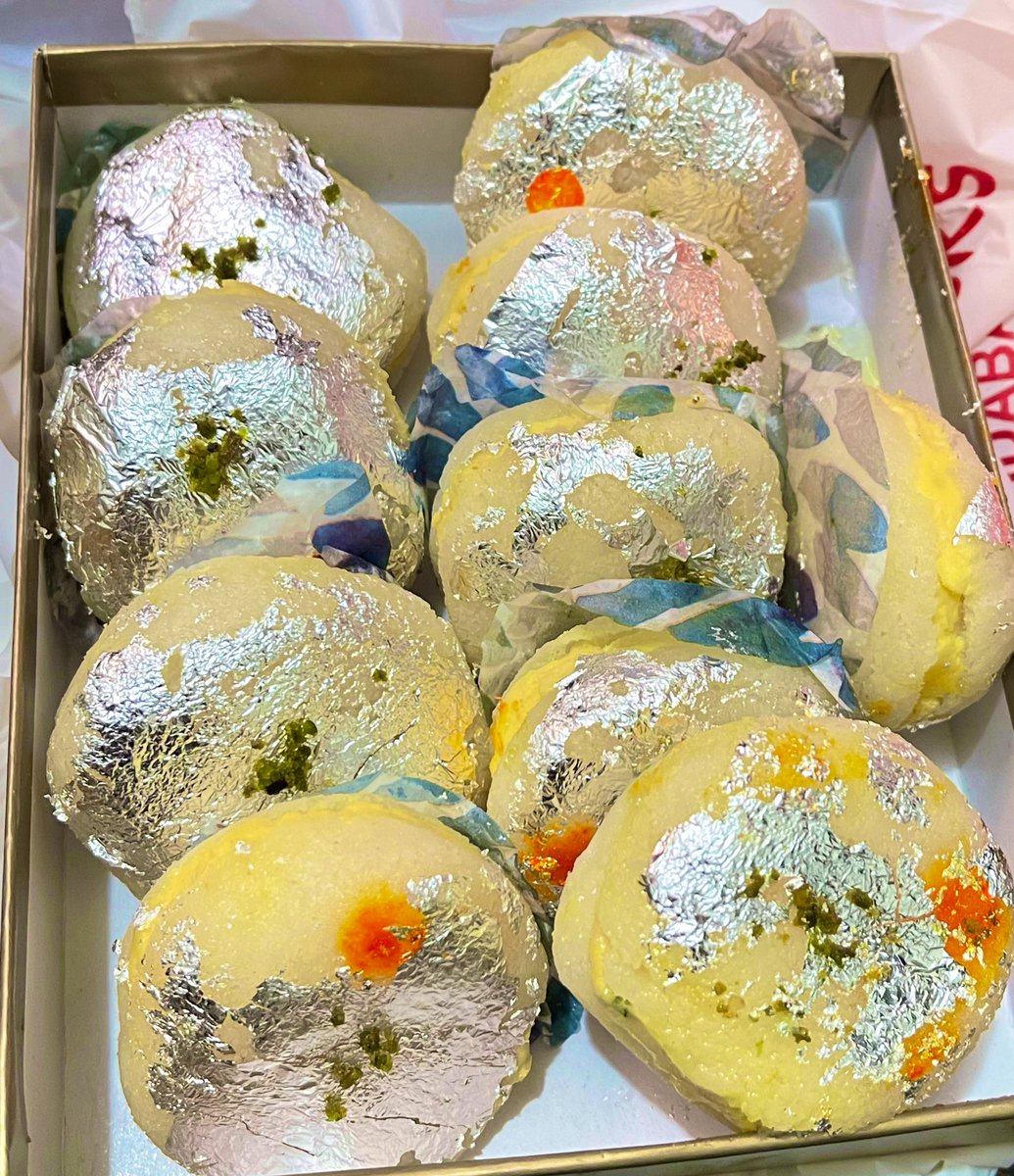 CookiteasyRecip's tweet photo. Malai Cham-Cham
#sweets #mithai #chamcham #malaisandwich #cookiteasyrecipes https://t.co/fmJKaLXR5I