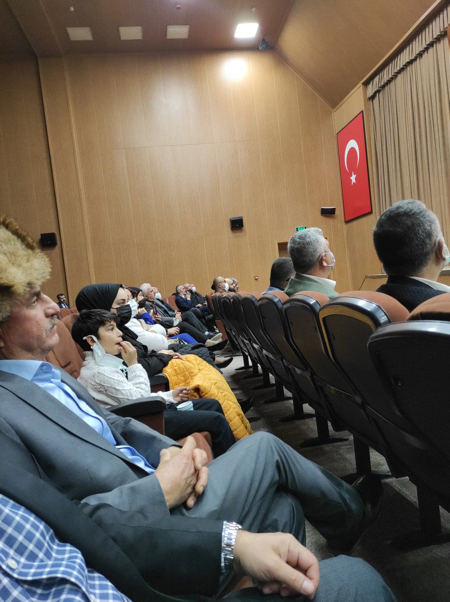 ikevvakfi's tweet photo. Prof. Dr Alaaddin Aköz'ün Yunus Emre'nin Karamanlı olduğunu belgelediği anlar #karamanliyunus https://t.co/Ch8rVJrhUH