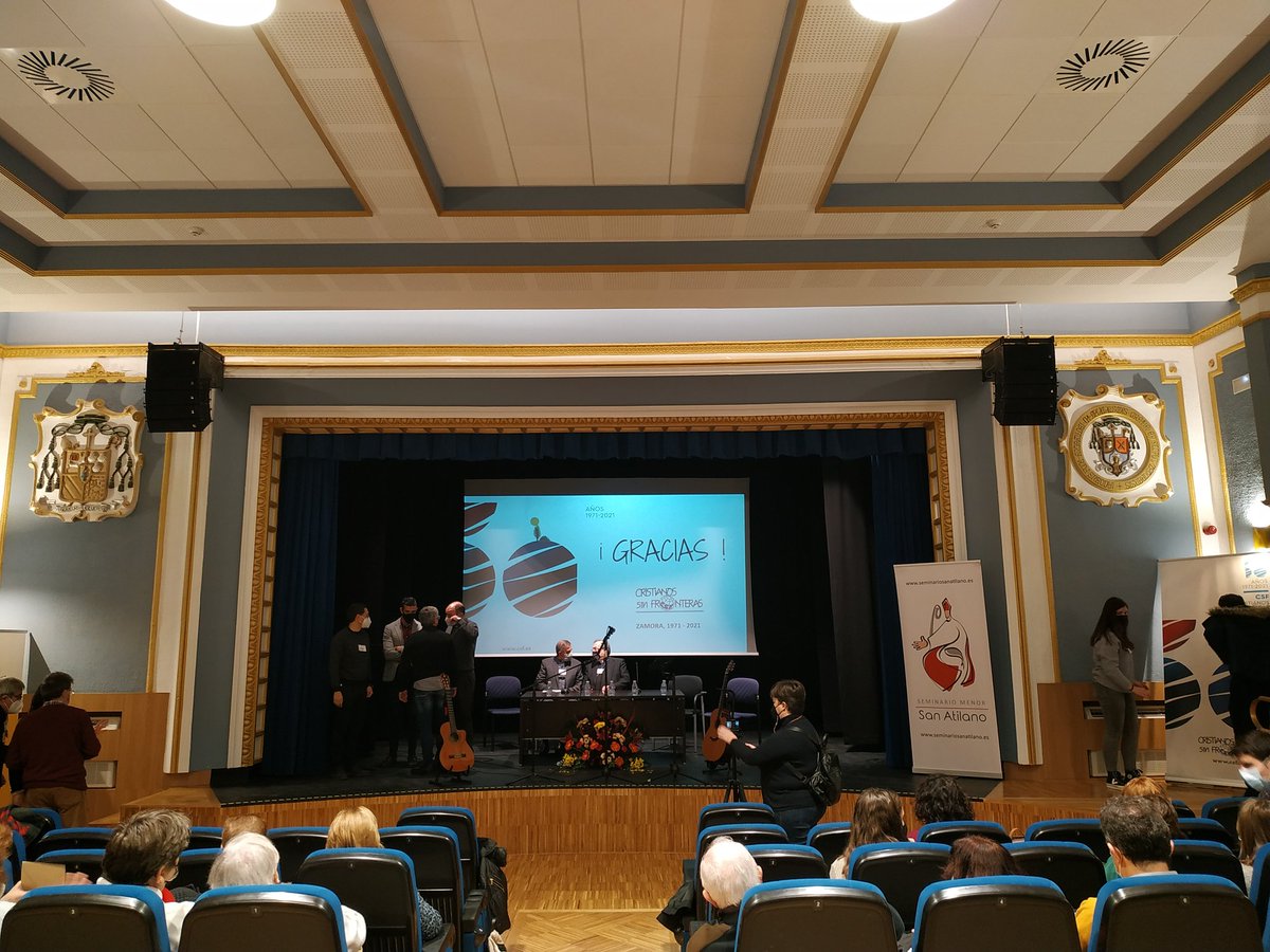 CuadradoJavier's tweet photo. Celebrando los 50 años de Cristianos Sin Fronteras en #Zamora #csf50 Gracias por tantos encuentros, por tanta generosidad y, sobre todo, por enseñarnos a trabajar por el Reino!! https://t.co/l7pZMlu1Du