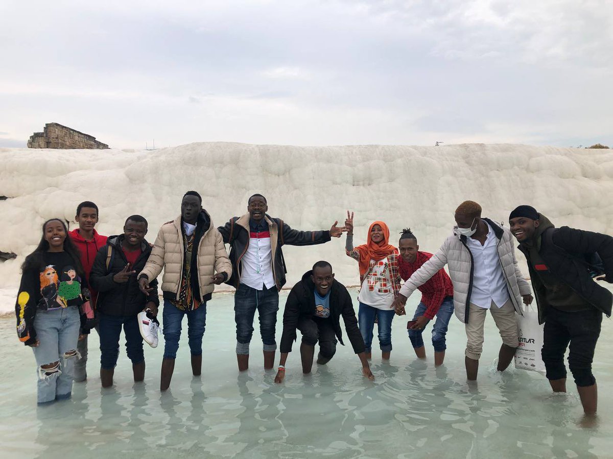 GSB_DenizliGM's tweet photo. Pamukkale üniversitesi @asadafrika öğrenci topluluğumuz ile birlikte Pamukkale’nin tarihi ve doğal güzelliklerini keşfettik.Bu arada  öğrenci topluluklarımız için yakında güzel bir projemiz olacak bizleri takipte kalın😎😉   #GençOfis https://t.co/eJeakNpLlS