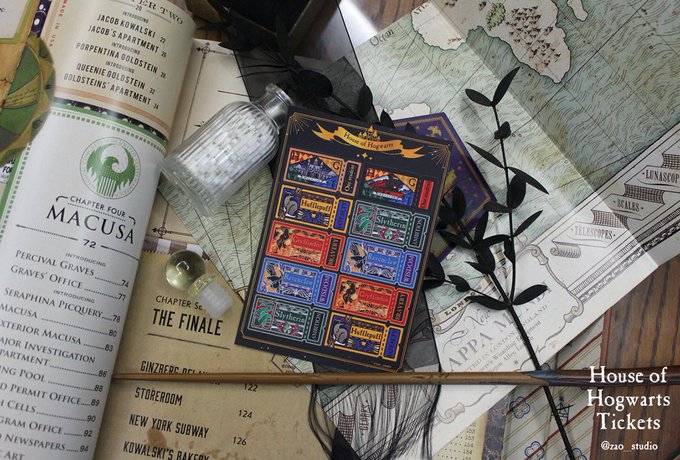 🎄마법학교 입학 뱃지/기숙사티켓 뱃지/스티커와 메모지🎄
호그와트가 그리워지는 그런 계절이 왔어요. 여러분의 기숙사는 어디이신가요?
 
🦉뱃지 사양🦉
- 사이즈: 최장 32mm
- 일반칠 + 흑니켈도금/금도금
- 명함지: 50 x 90mm

문의는 DM으로 부탁드려요!
witchform.com/deposit_form/5…