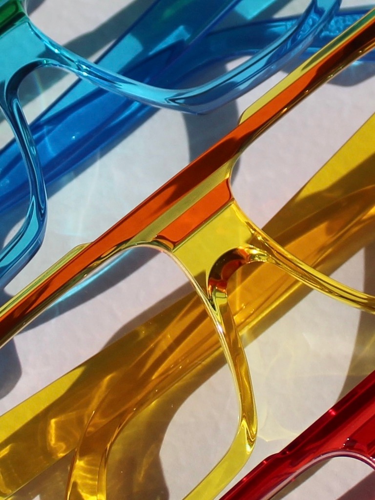 kirkandkirk's tweet photo. Amazing response to our new #Centiles Collection. Karen Kirk's attention to detail shines through the layering of colours in this hand-made #eyewear #MadeInFrance This frame is Thor, available in five gorgeous colour combinations
See all six shapes at https://t.co/IRvZEb2jJ6 https://t.co/JDbVRHBGO0