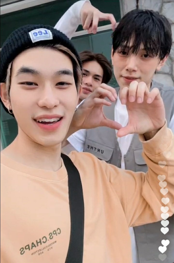 โมเม้นครอบครัวสุขสันต์อีกแล้ว ความน่ารักล้นจอไปหมด 🥺🤲🏻🤍