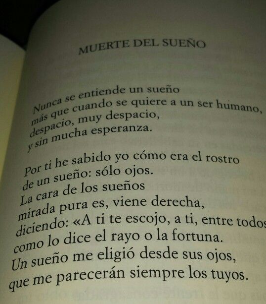 literlandweb1's tweet photo. En recuerdo del gran #PedroSalinas, nacido hace hoy 130 años. 
"Nunca se entiende un sueño
más que cuando se quiere a un ser humano
despacio, muy despacio
y sin mucha esperanza". https://t.co/yCKijIFUrw