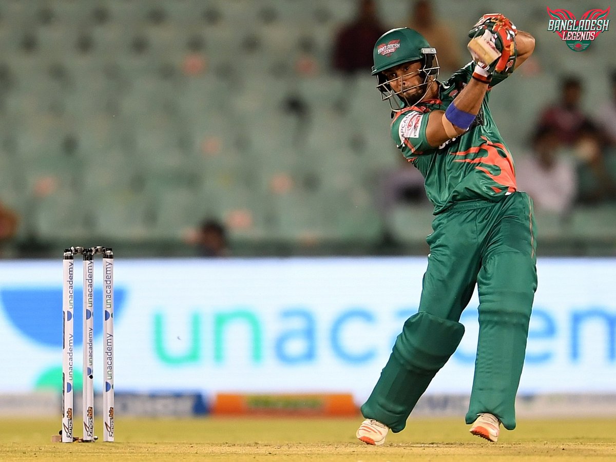 Bangla_Legends's tweet photo. An elegant right-handed batter, Nazimuddin was on fire in the first season.
Would you like to see him back in action?
#Bangladeshlegends #cricket #nazimuddin #roadsafetyworldseries #rsws #bangladesh https://t.co/VxxPXHgKQO